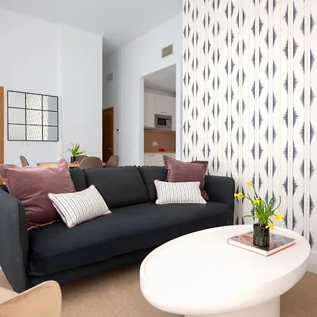 Arenal Carreteria Deluxe Apartment Seville